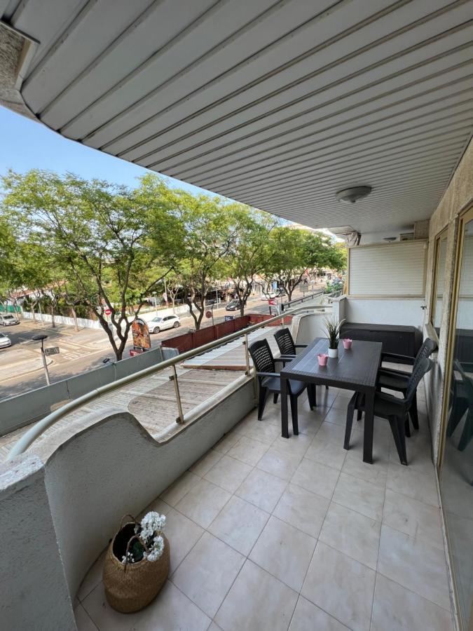Second Home Salou Bagian luar foto